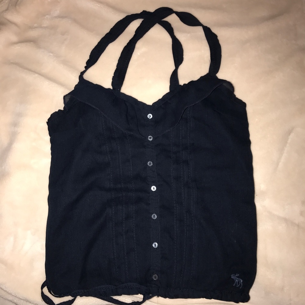 Never worn, pretty navy Abercrombie top!